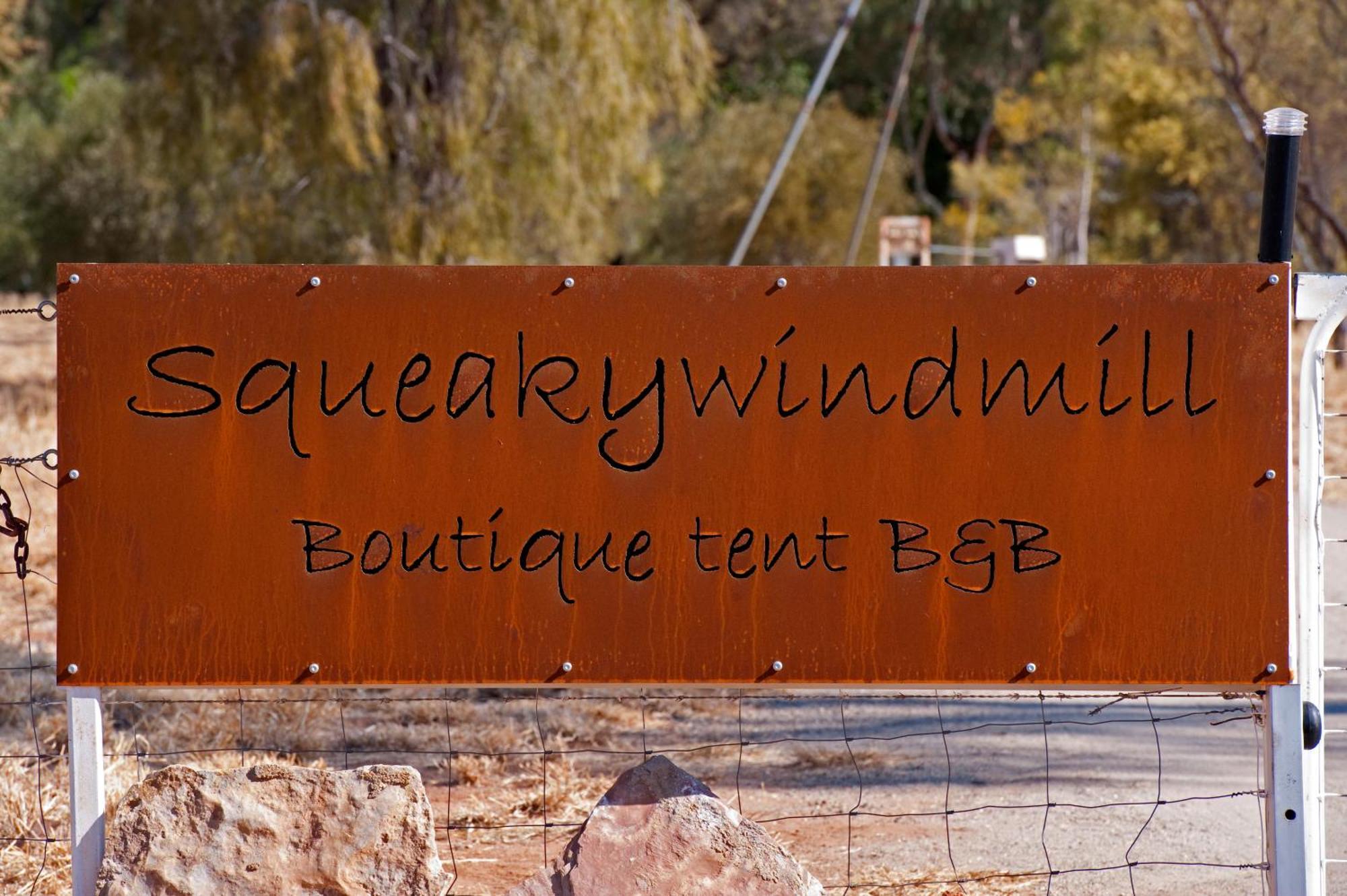 Squeakywindmill Boutique Tent B&B Alice Springs Exterior photo